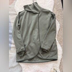 Nike Women's Maternity Reversible Pullover Small